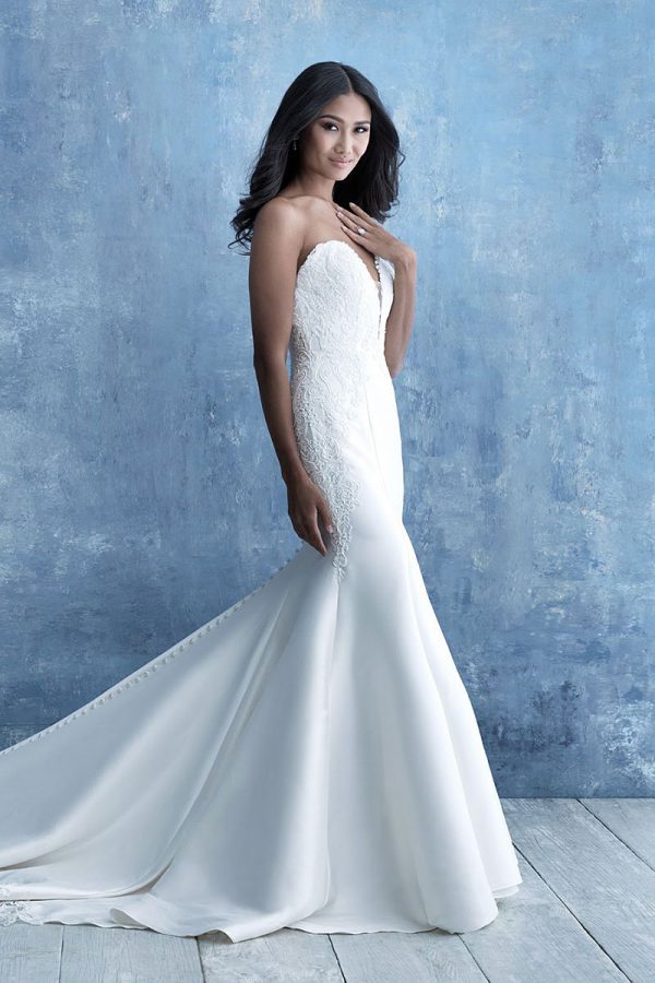 9717 Allure Bridals Fit And Flare Style Wedding Dress