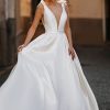 E173 MOLLY ABELLA WEDDING DRESS