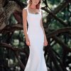 Allure Bridals 9810 Vintage Appeal slim-fitting Wedding Dress