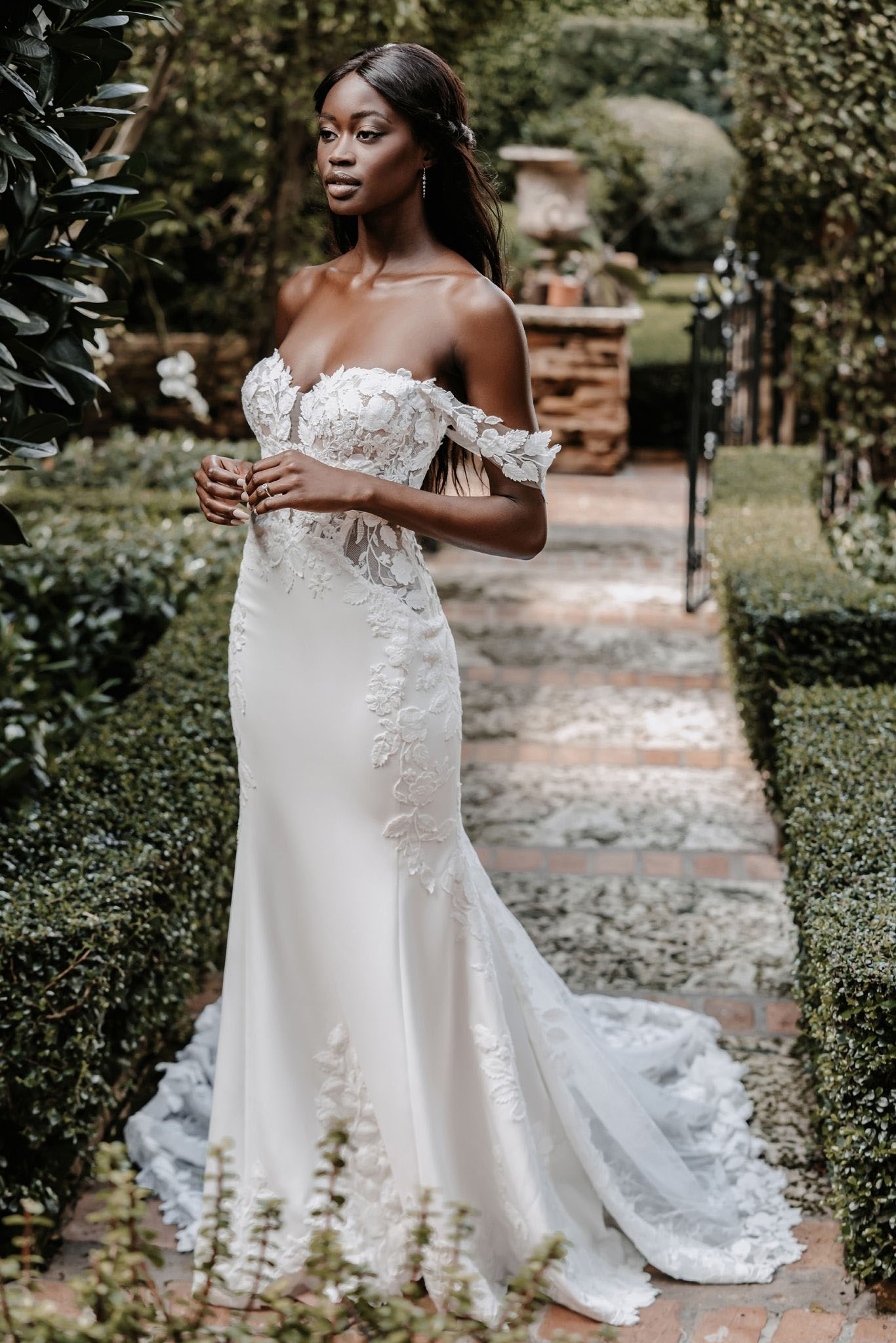Allure Bridals 9860  detachable off-shoulder straps Wedding Dress