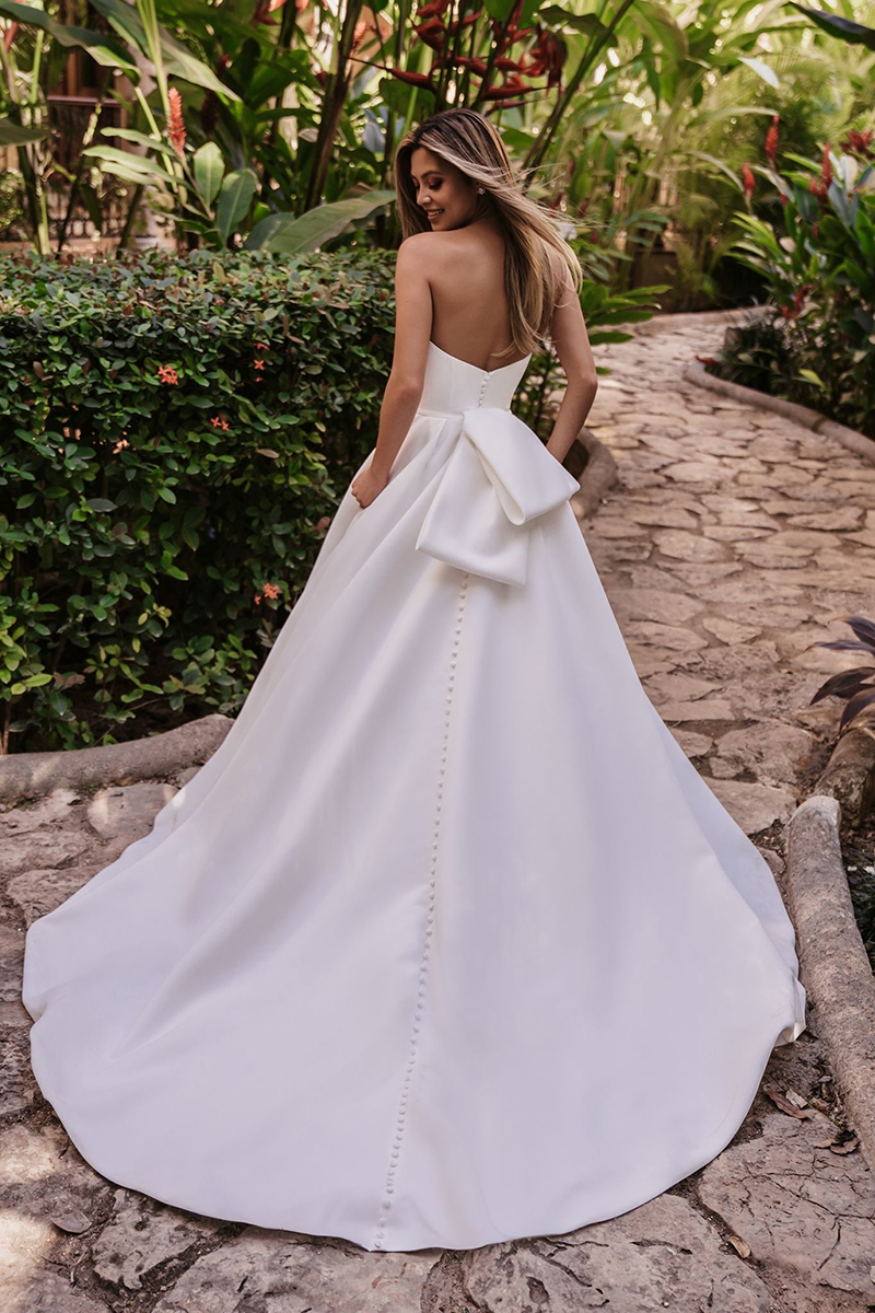 3563 Allure Romance Wedding Dress