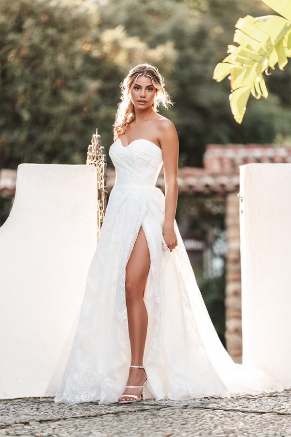 R3758 Strapless, A-line gown.