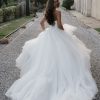 E512 Abella Modern Bridal Boutique Sydney