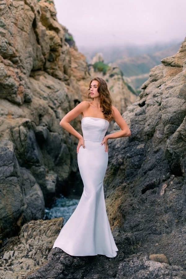 F320 Wilderly Bridal Bridal Gown Australia