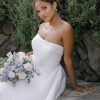 R3715 Allure Romance