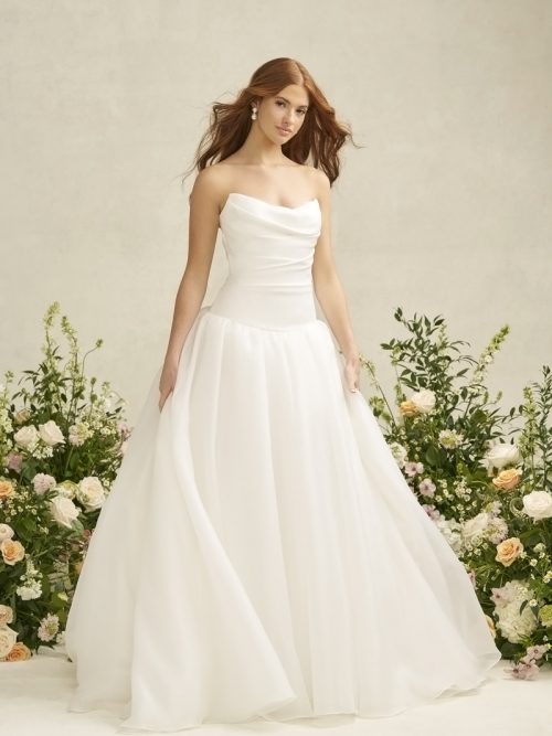 R3900 Allure Romance